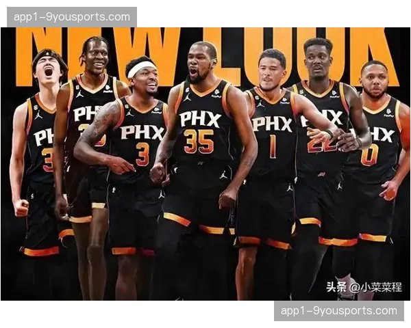 太阳遭遇三连败退出前六竞争 布克空砍难掩团队困境